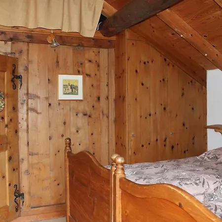 Idyllisches Rustico Im Verkehrsfreien Dorfkern Zur Alleinbenuetzung Lägenhet *