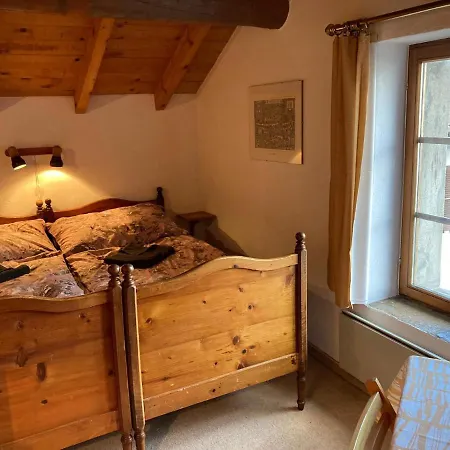 Apartament Idyllisches Rustico Im Verkehrsfreien Dorfkern Zur Alleinbenuetzung Gambarogno