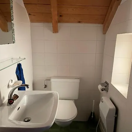 Idyllisches Rustico Im Verkehrsfreien Dorfkern Zur Alleinbenuetzung *