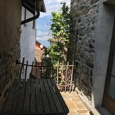 Idyllisches Rustico Im Verkehrsfreien Dorfkern Zur Alleinbenuetzung Apartamento