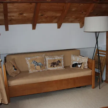 Idyllisches Rustico Im Verkehrsfreien Dorfkern Zur Alleinbenuetzung Apartment